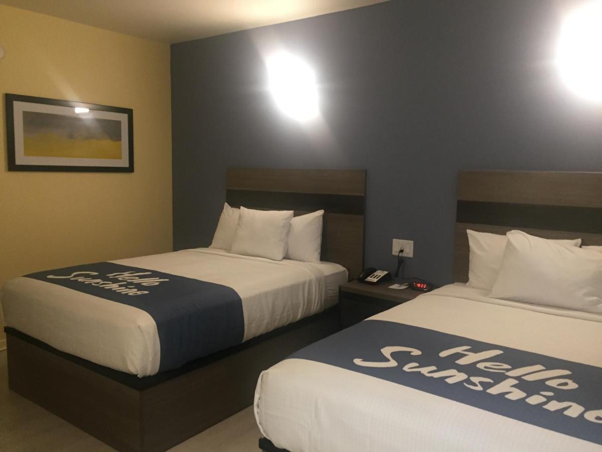 Days Inn By Wyndham פריפורט מראה חיצוני תמונה