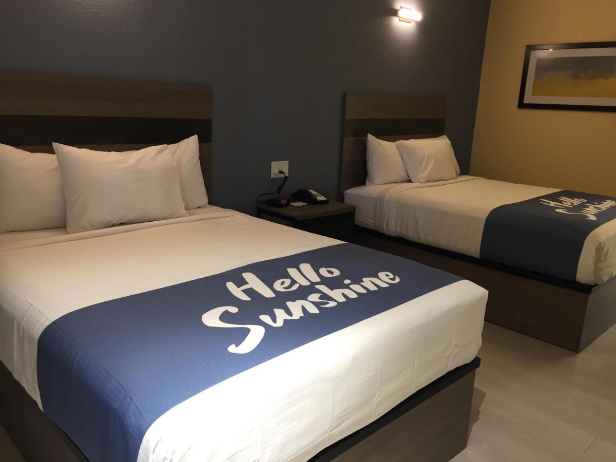 Days Inn By Wyndham פריפורט מראה חיצוני תמונה