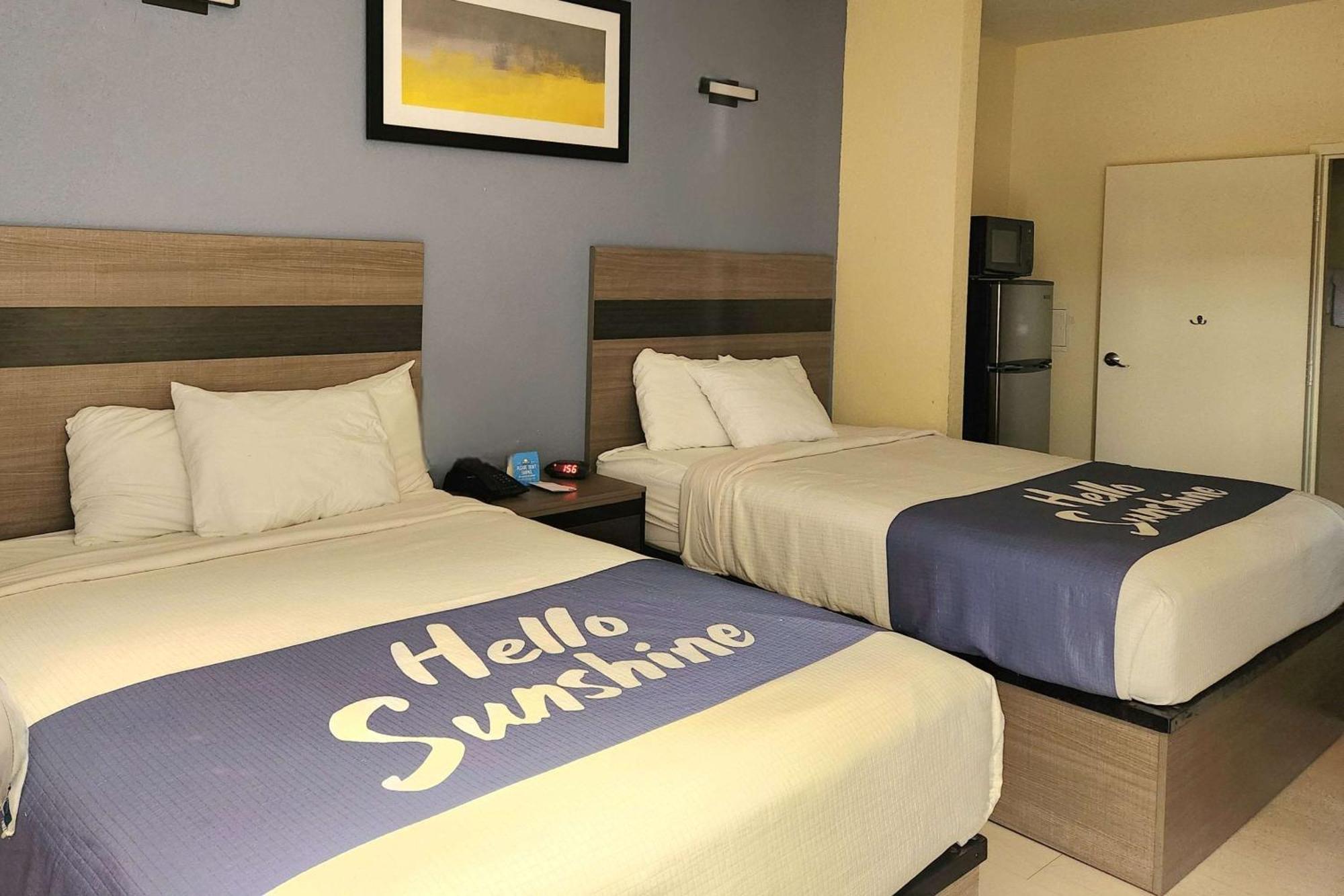 Days Inn By Wyndham פריפורט מראה חיצוני תמונה